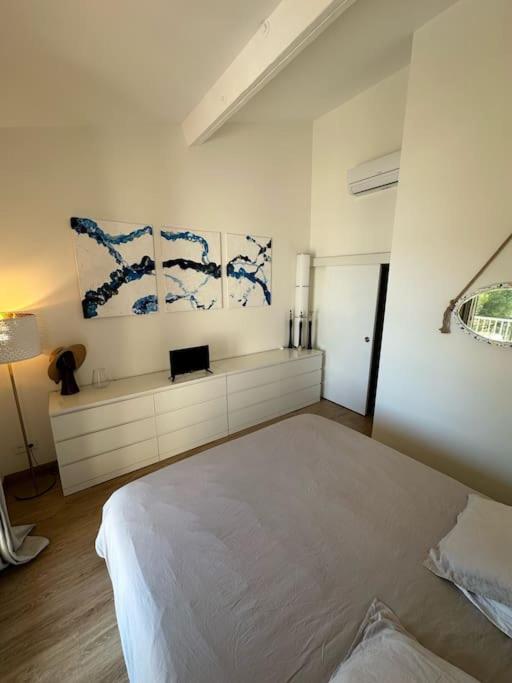 Ferienwohnung L'Atelier Marin Sur Le Port Des Marines Cogolin Exterior foto