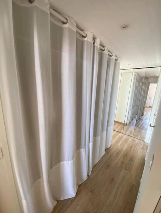 Ferienwohnung L'Atelier Marin Sur Le Port Des Marines Cogolin Exterior foto